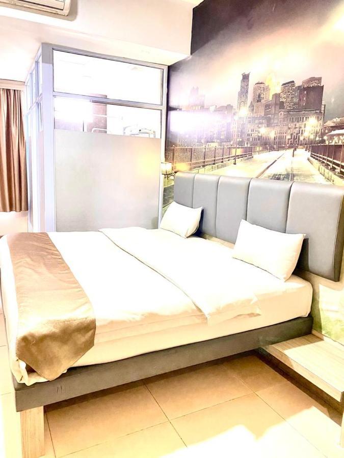 Os Hotel Tanjung Uncang Sagulung Ngoại thất bức ảnh